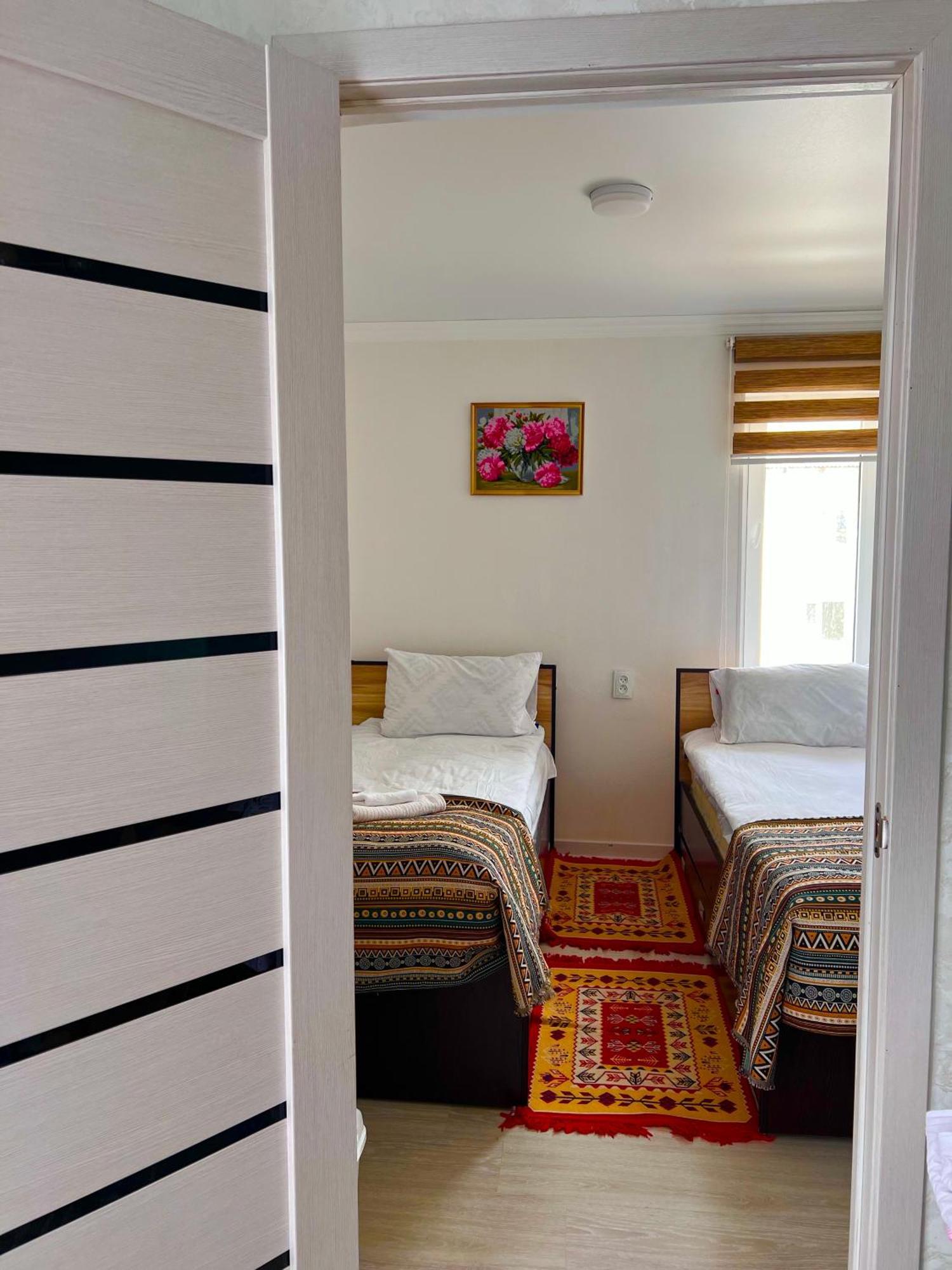 Tumar Guest House Naryn Exterior photo