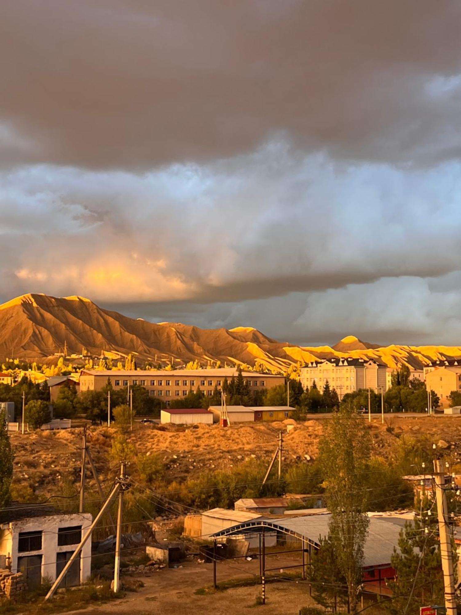 Tumar Guest House Naryn Exterior photo