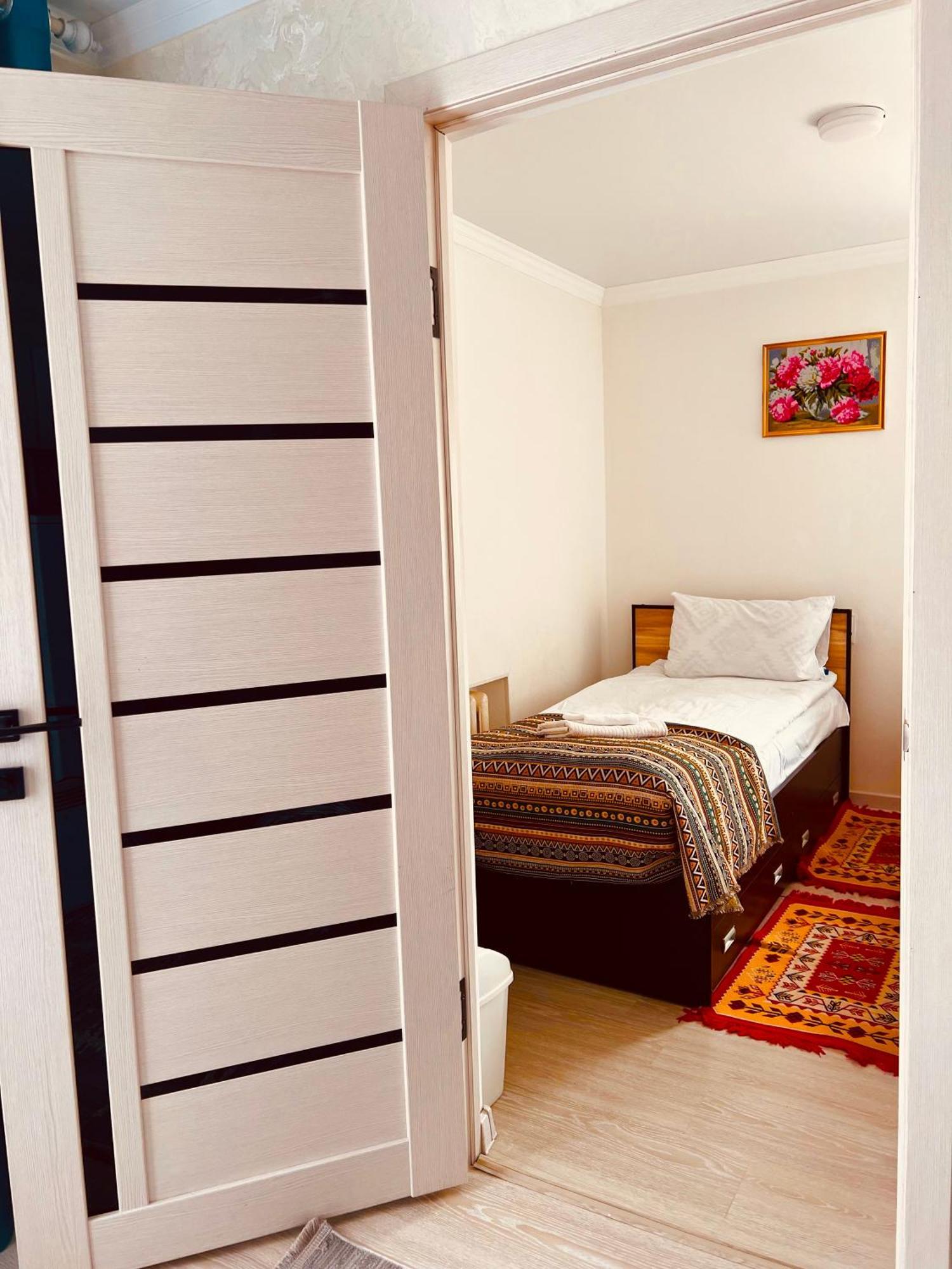 Tumar Guest House Naryn Exterior photo